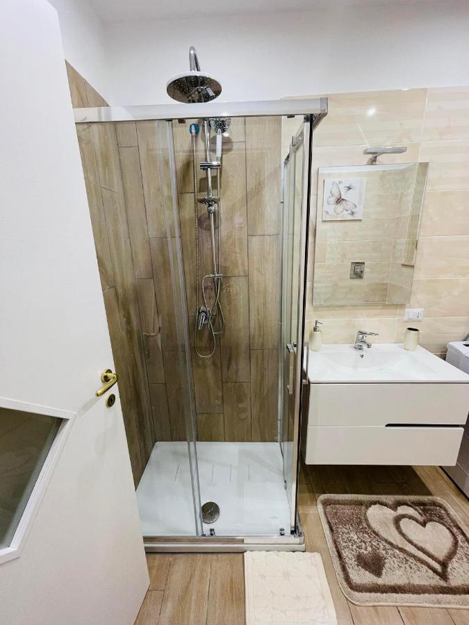 La Dimora Dei Sogni Sedil Capuano Home Suite เนเปิลส์ ภายนอก รูปภาพ