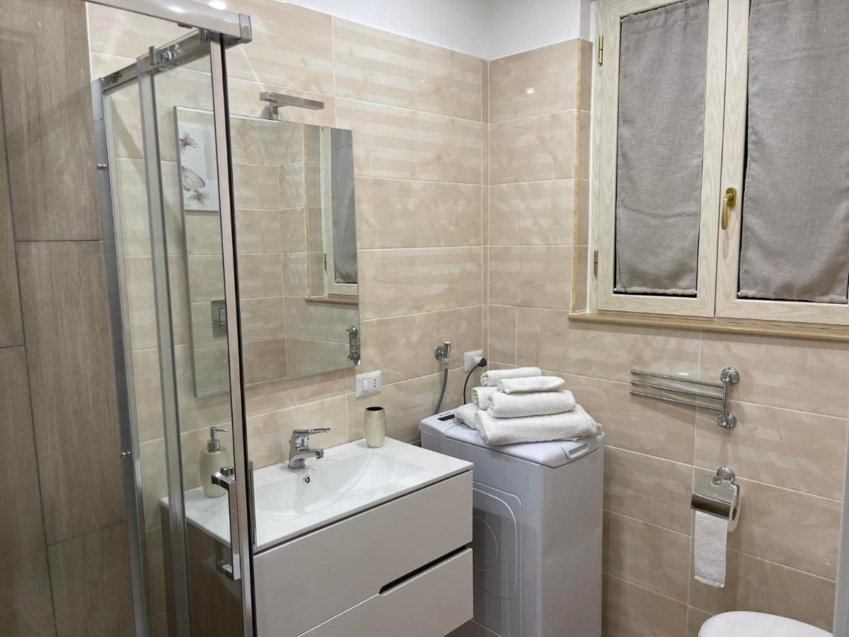 La Dimora Dei Sogni Sedil Capuano Home Suite เนเปิลส์ ภายนอก รูปภาพ